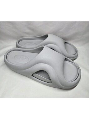 Justin Bieber SKYLRK Beach Slide Factory Grey SLF003-1005-11 Size 10 US